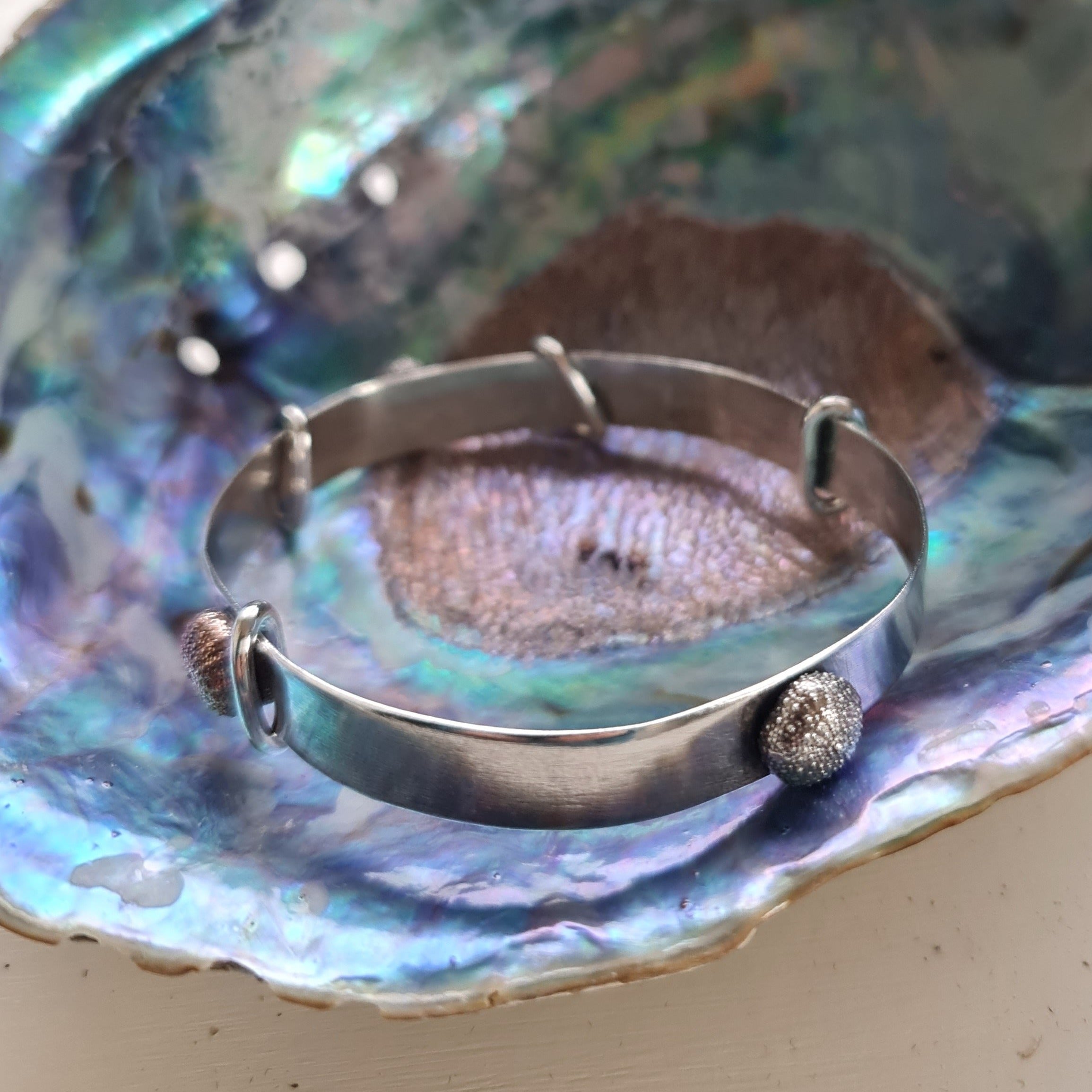 Swanson Jeweller, Auckland Jeweller, New Zealand Jeweller, Artisan Jeweller, Hand crafted jewellery, sterling silver jewellery, silversmith Sterling silver bracelets, sterling silver bangles, sterling silver cuffs, New Zealand bracelets, New Zealand bangles, artisan bangles, hand-crafted bangles, artisan bracelets, hand-crafted bracelets, bracelets NZ, bangles NZ, NZ sterling silver bangles, NZ sterling silver bracelets